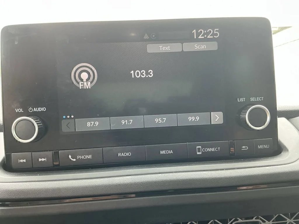 Used 2024 White Honda LX image 15