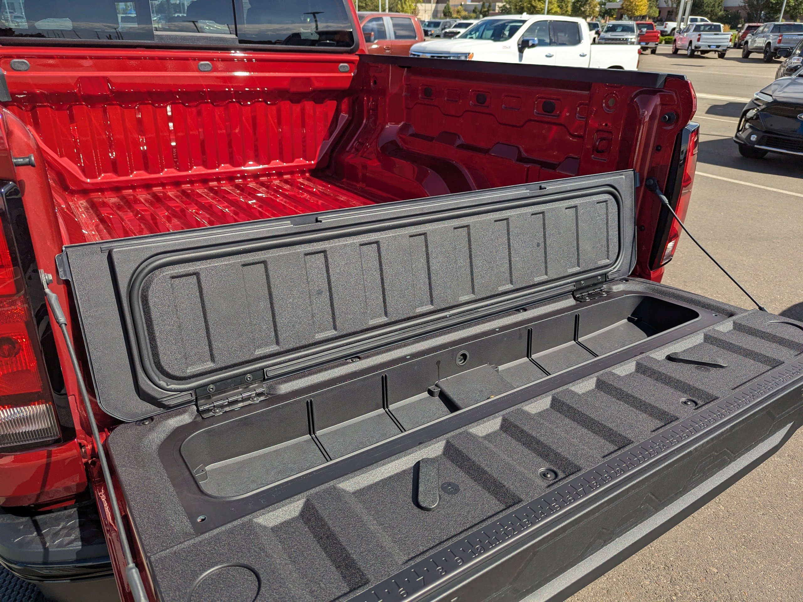 New 2026 Radiant Red Tintcoat Chevrolet Z71 image 37