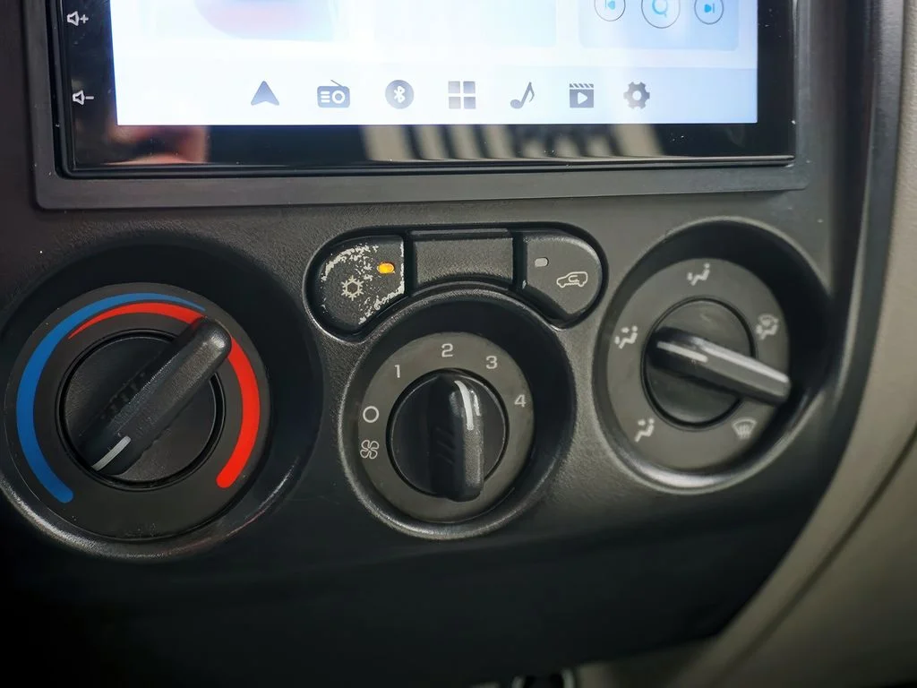 2006 Chevrolet Colorado LS - Photo 34