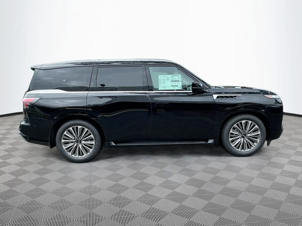 New 2026 BLACK OBSIDIAN INFINITI Luxe 2WD image 4