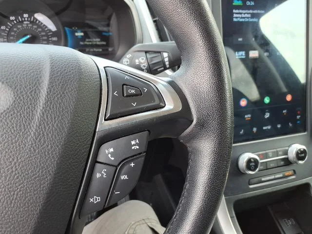 Used 2023 Black Ford SEL image 24