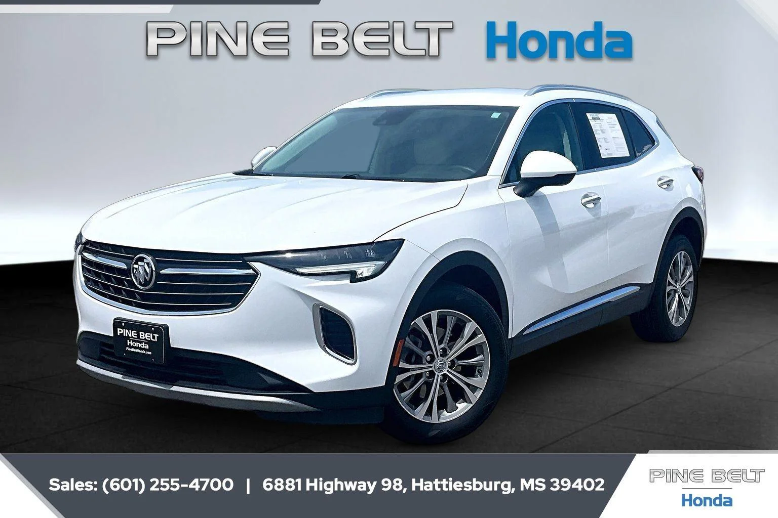 Used 2023 Summit White Buick Preferred image 10
