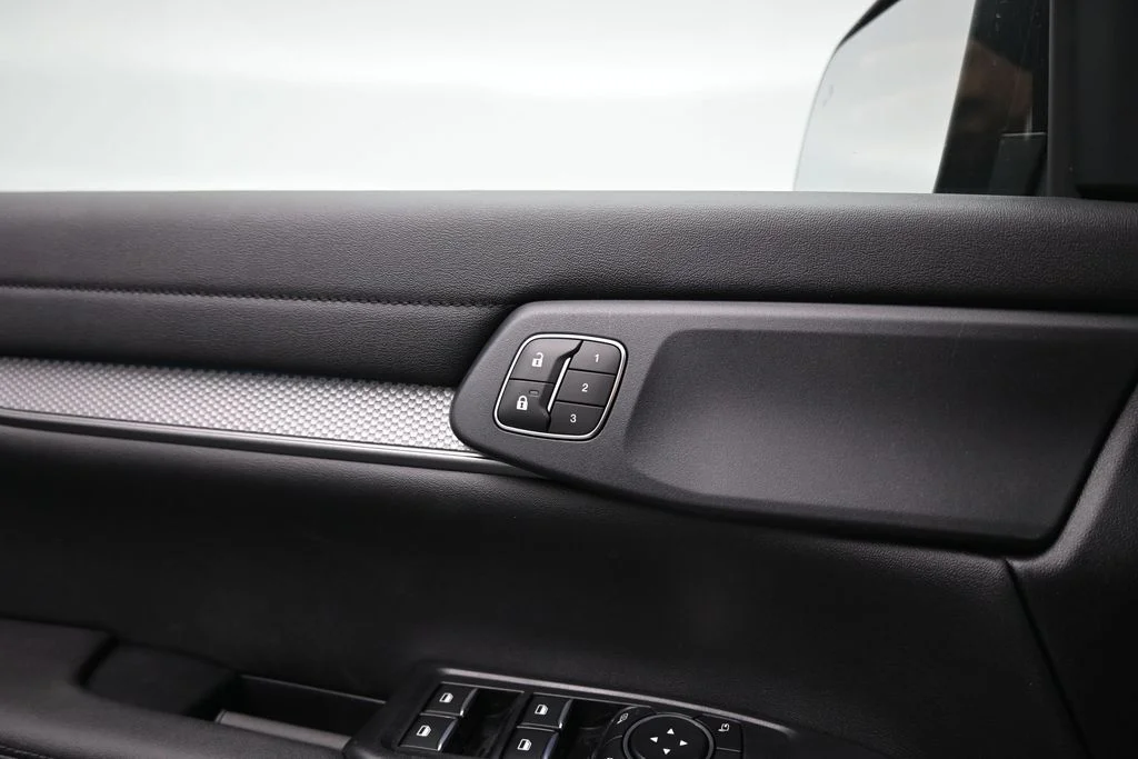 New 2026 Avalanche Ford Lariat image 11