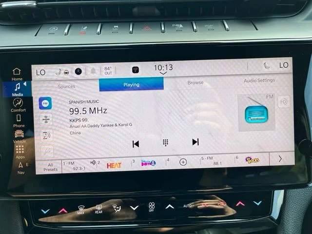 New 2026 Bright White Clearcoat Jeep Altitude image 10