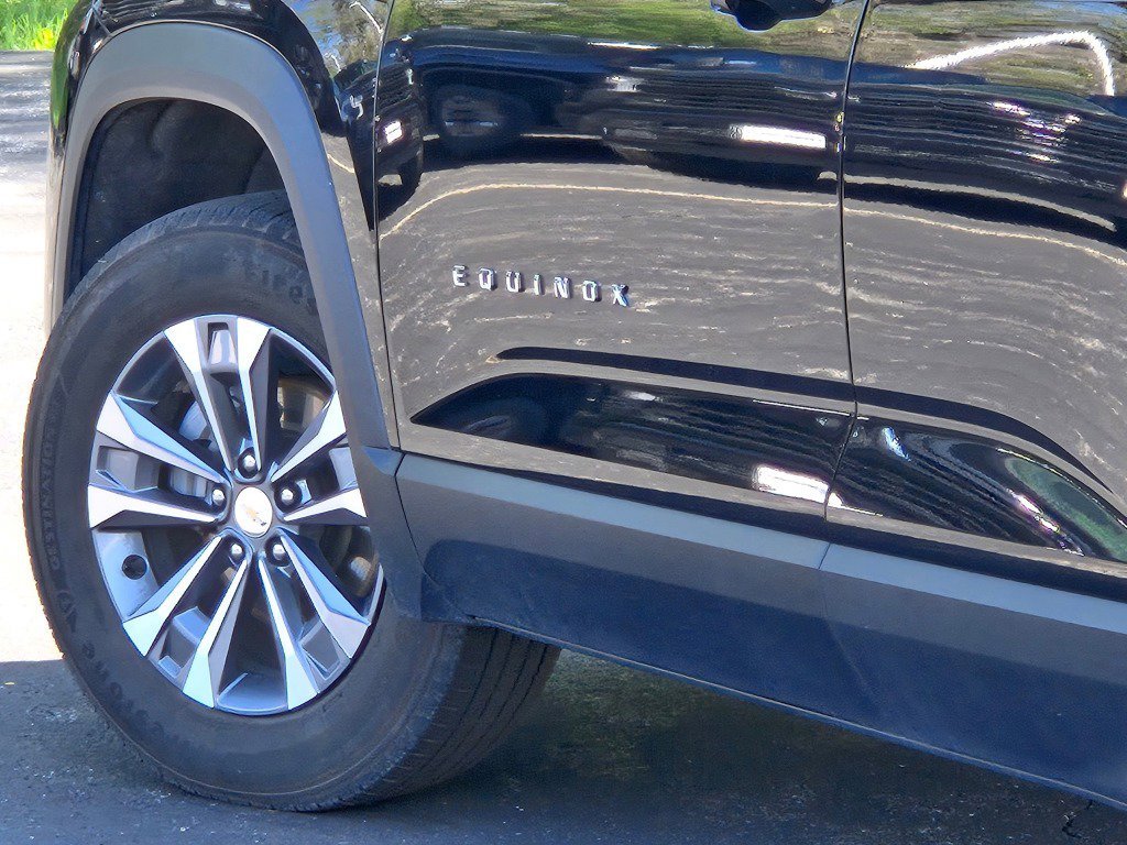2025 Chevrolet Equinox LT - Photo 15