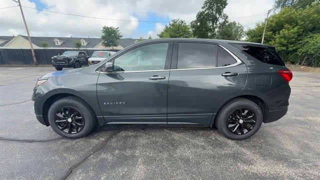 Used 2020 NIGHTFALL GRAY METALLIC Chevrolet LT image 5