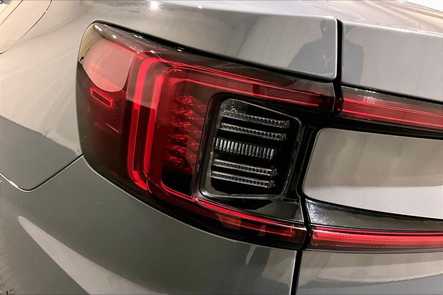Used 2023  Polestar  image 26