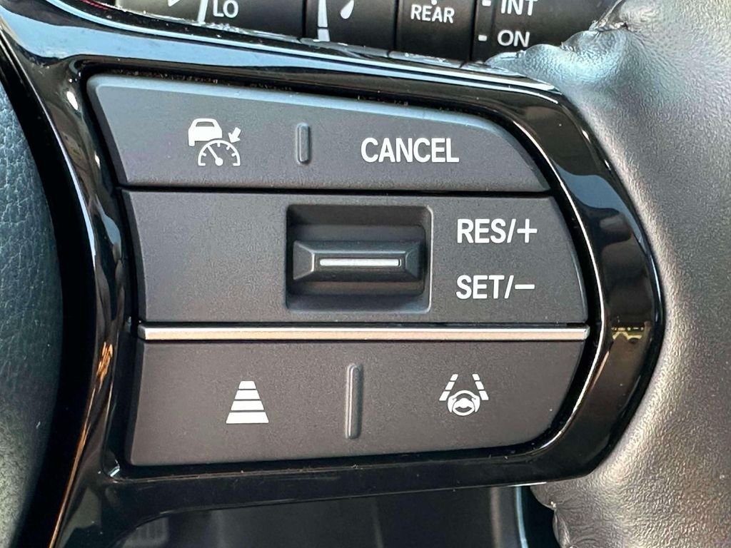 Used 2024 Gray Honda EX-L image 23