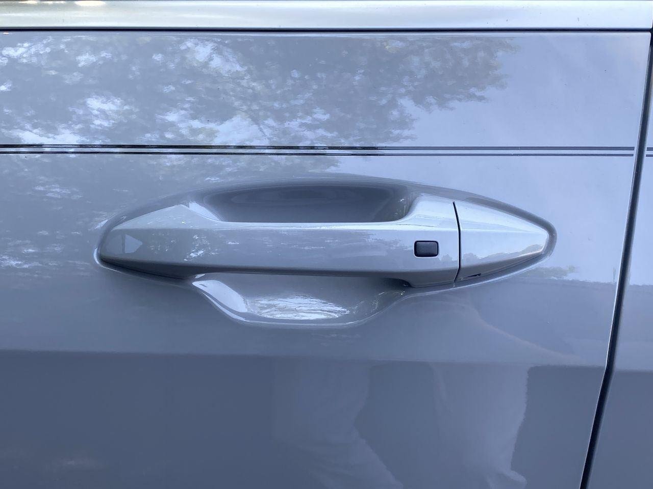 New 2026 Wolf Gray Kia EX image 12