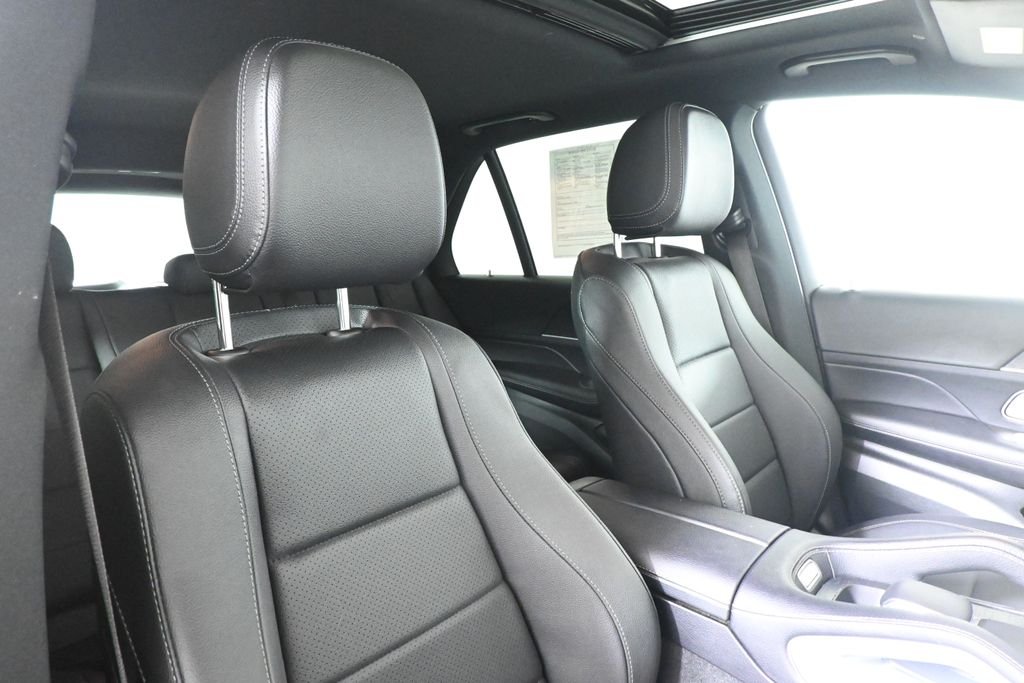 Certified Used 2025 Black Mercedes-Benz GLE 350 image 33