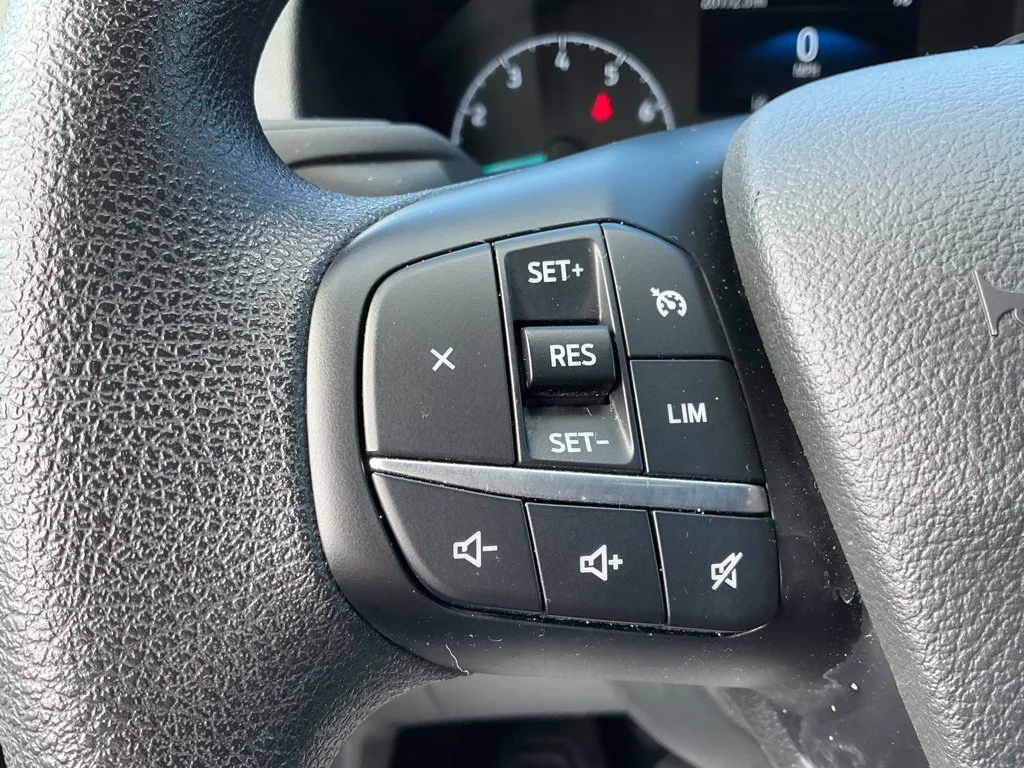 Used 2024 White Ford XLT image 27