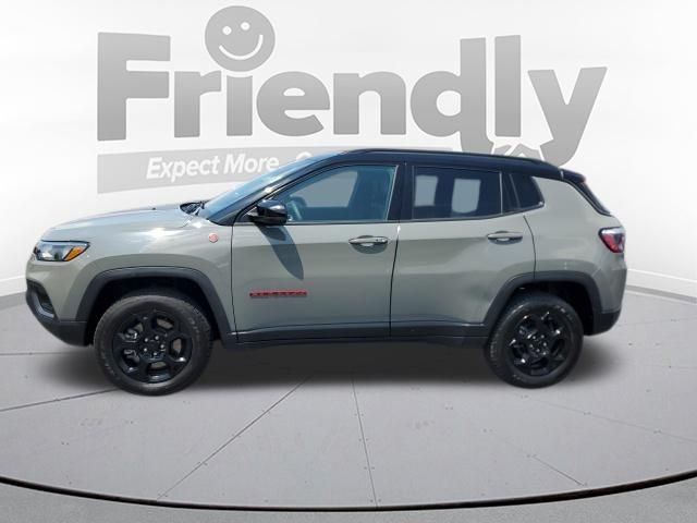 Used 2023 Gray Jeep Trailhawk image 2