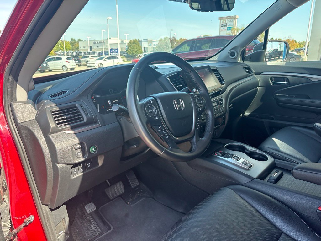Certified Used 2023 Red Honda RTL image 11