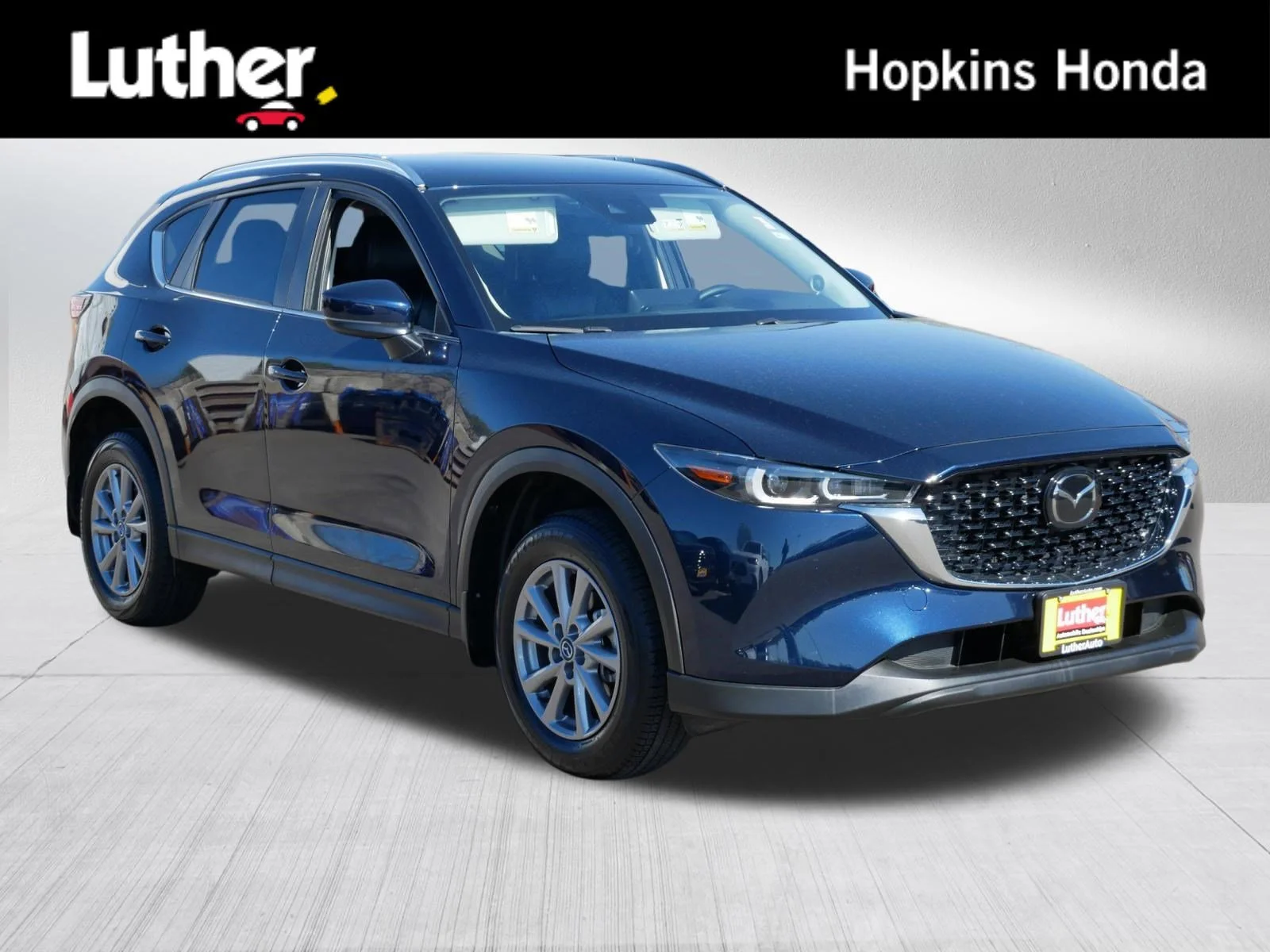 2023 Mazda CX-5 S Select Package Auto AWD's photo