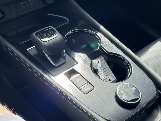 New 2026 Gun Metallic Nissan Platinum image 31
