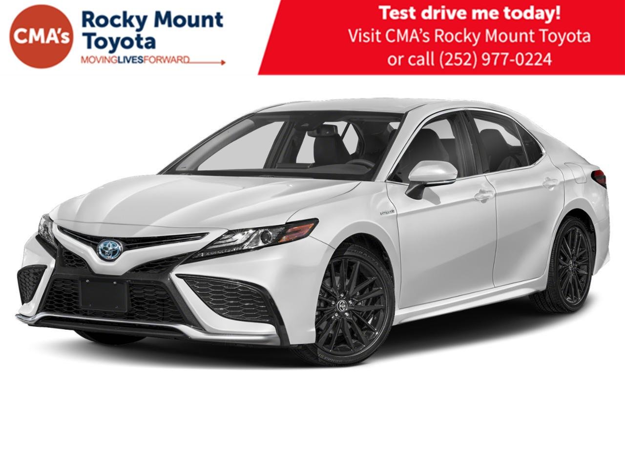Used 2021 Wind Chill Pearl Toyota XSE image 1