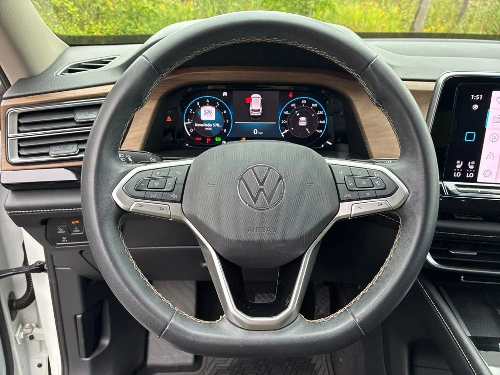 Certified Used 2024  Volkswagen 2.0T SE w/Technology image 29