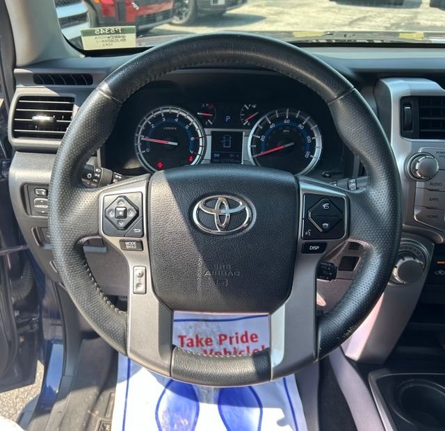 Used 2016  Toyota SR5 Premium image 13