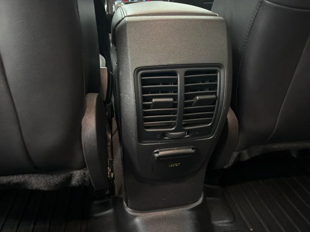 Used 2019 Silver Ford Titanium image 26