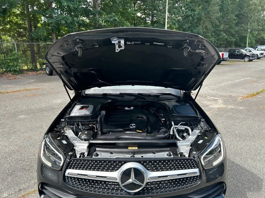 Used 2022 Black Mercedes-Benz GLC 300 image 13