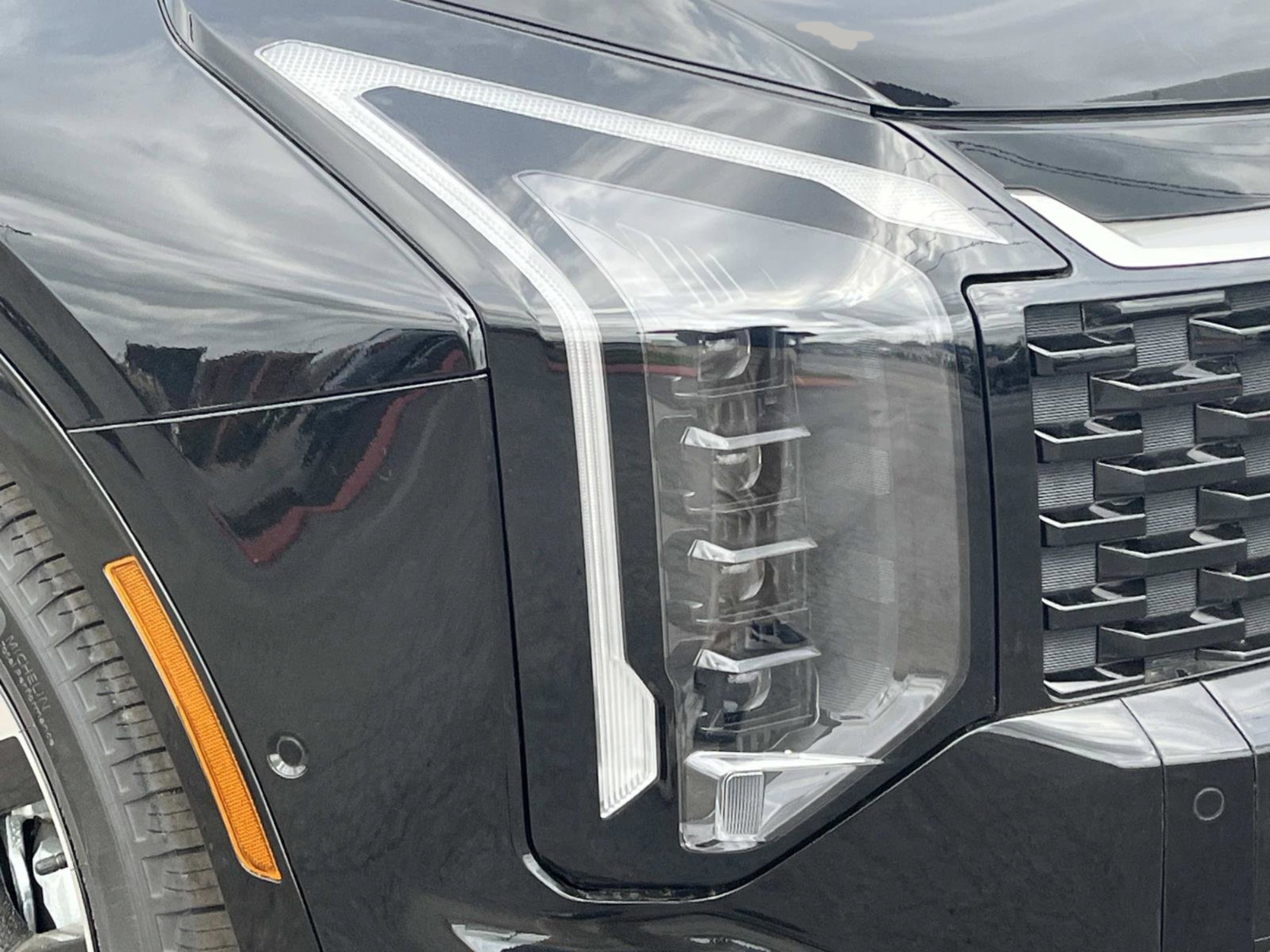New 2026 Ebony Black Kia SX-Prestige image 35