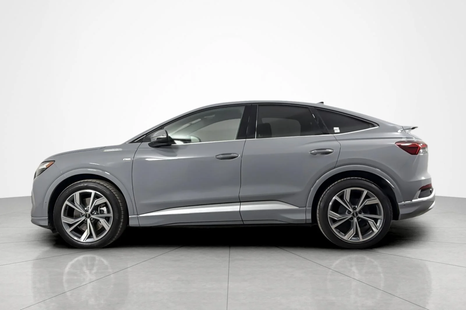Used 2024 Pebble Gray Audi Premium Plus 55 quattro image 2