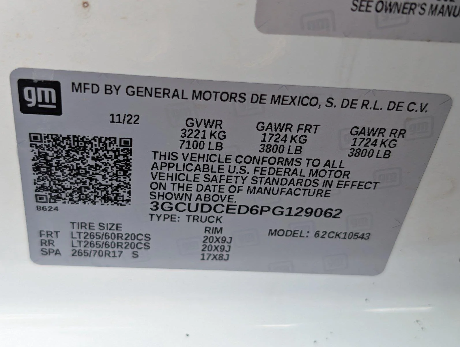 Used 2023 SUMMIT WHITE Chevrolet Custom Trail Boss image 38
