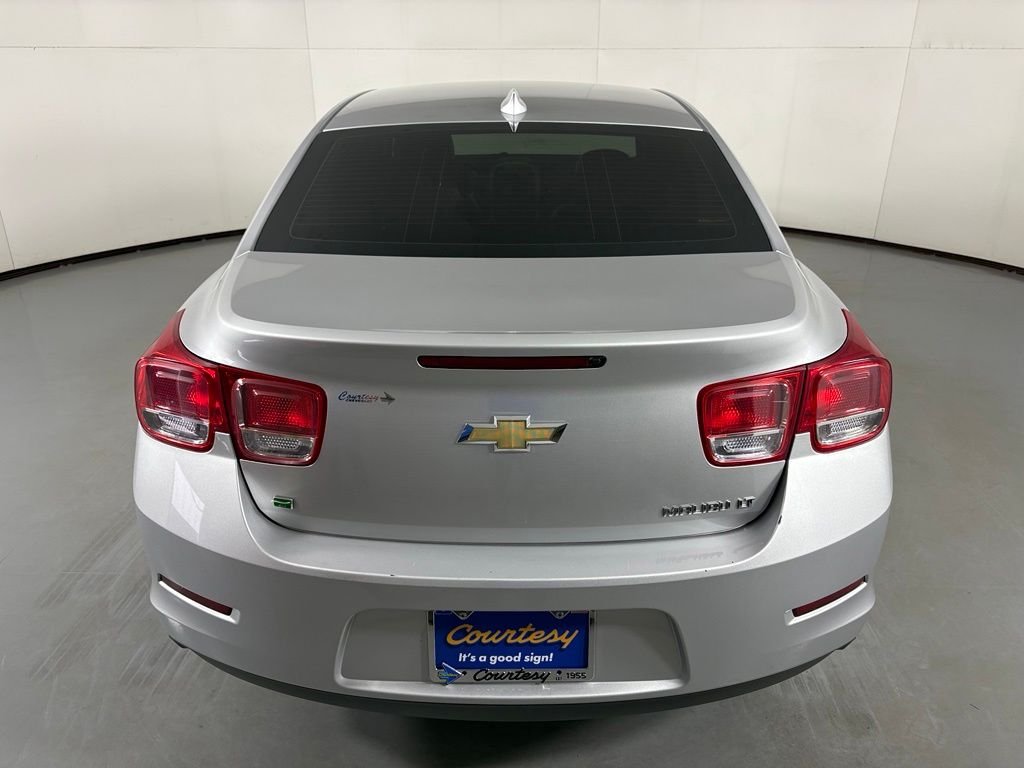 Used 2015 Silver Chevrolet LT image 8