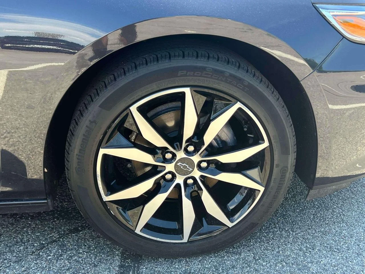 Used 2022 Dark Ash Metallic Chevrolet FWD RS image 12