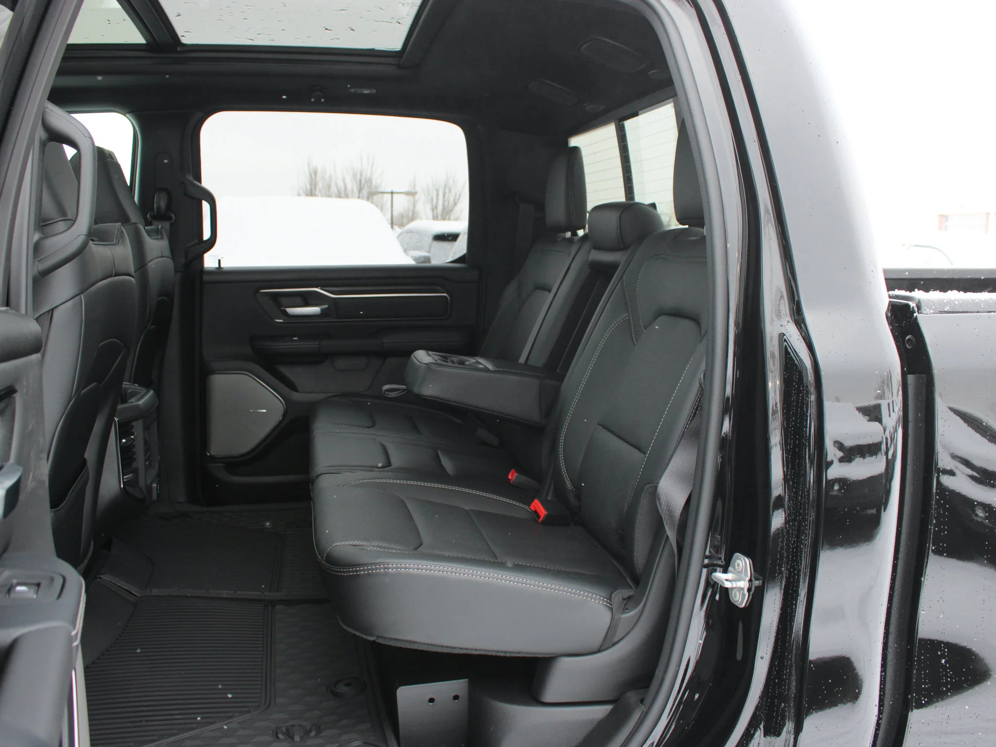 New 2026 Black RAM Sport* HEMI V8 image 12