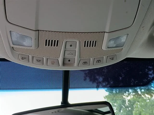 Used 2016 Magnetic Ford Titanium image 22