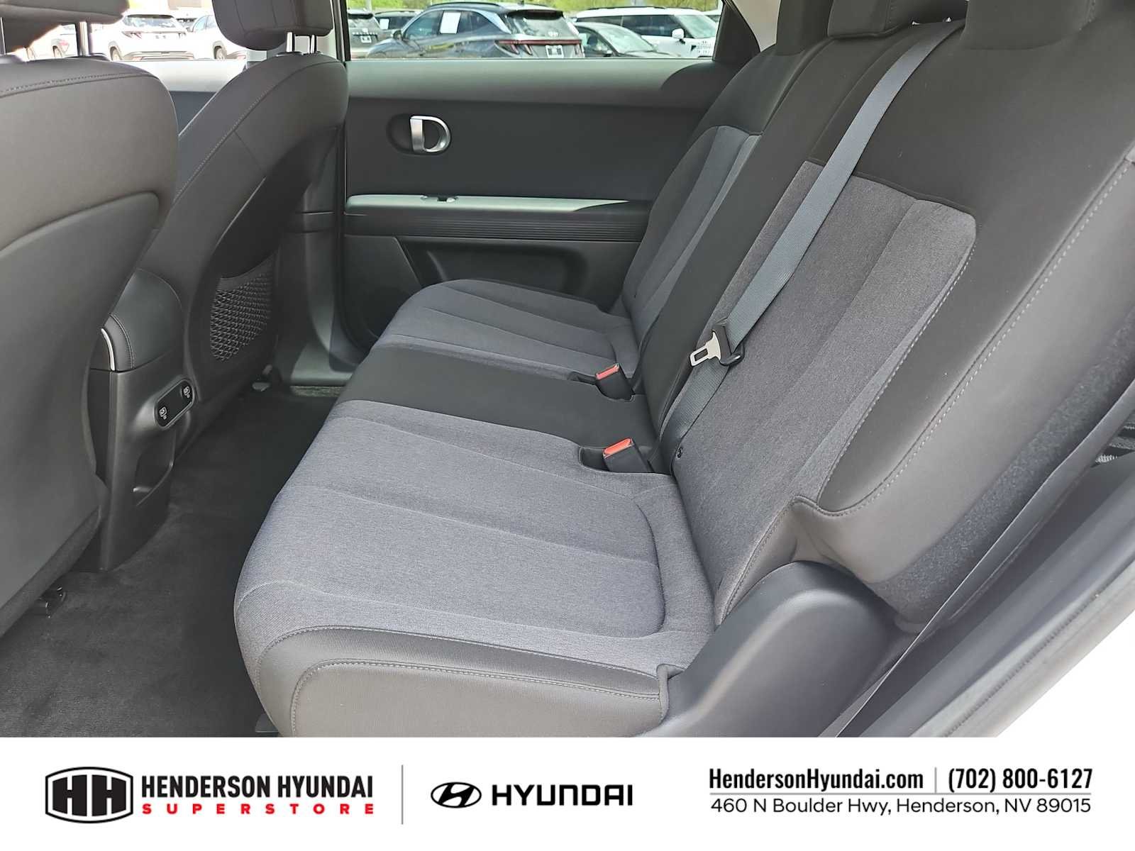 Used 2024 Atlas White Hyundai SEL image 19