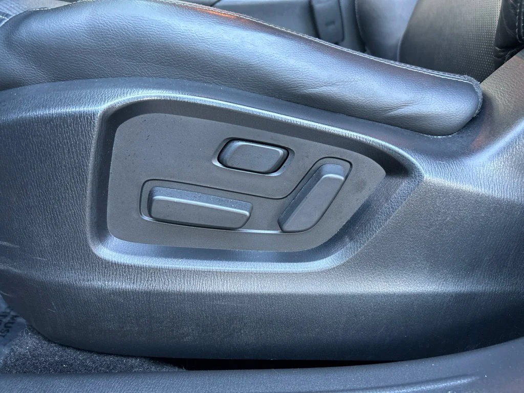 Used 2023 Gray Mazda Touring image 17