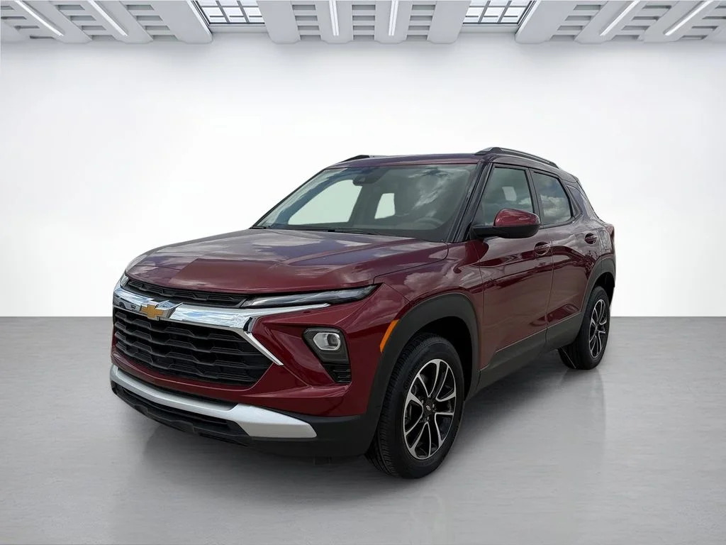 Used 2025 Red Chevrolet LT image 6