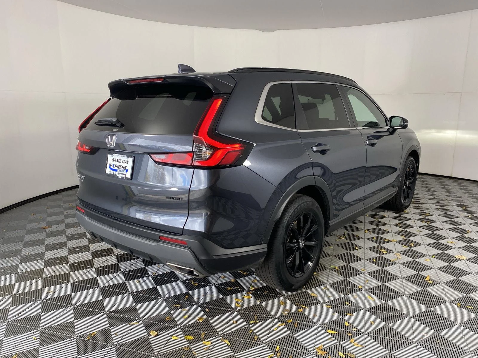 Used 2024 Meteorite Gray Metallic Honda Sport image 8
