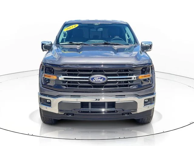 Used 2024 Gray Ford XLT image 2