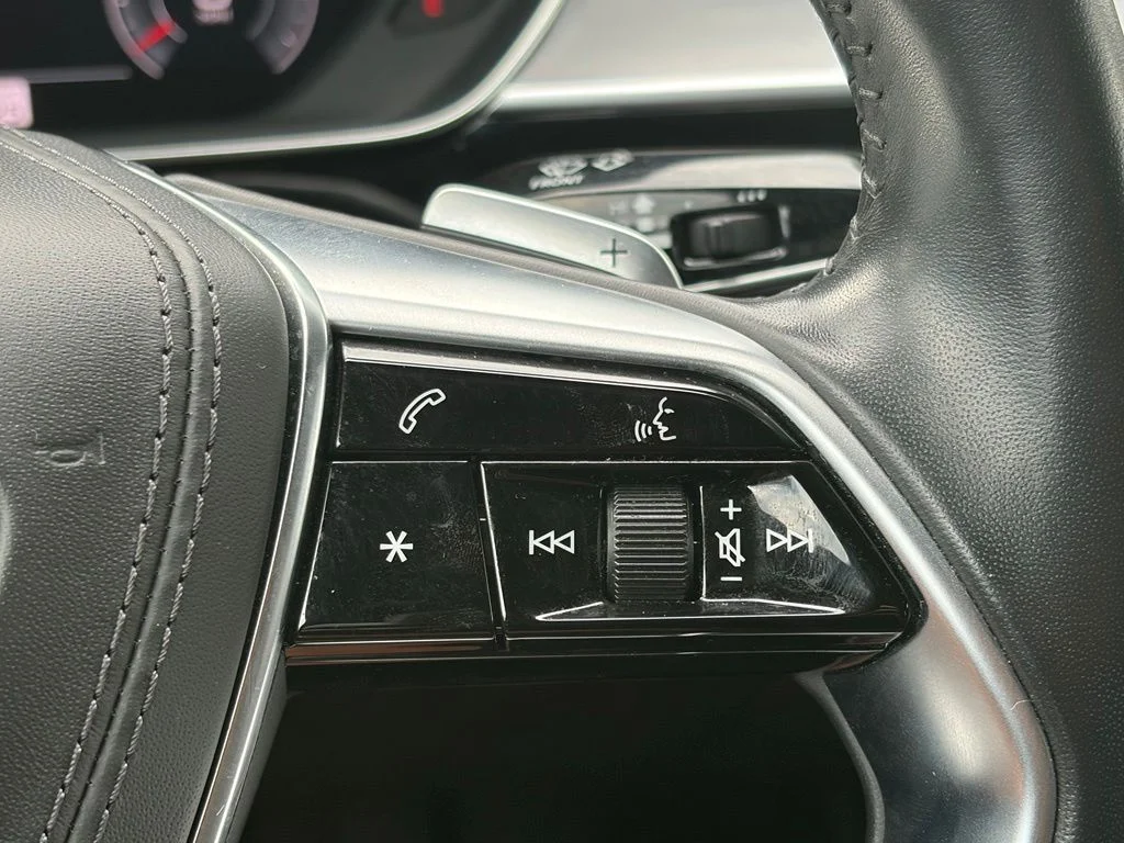 Used 2019 Moonlight Blue Audi L 60 image 35