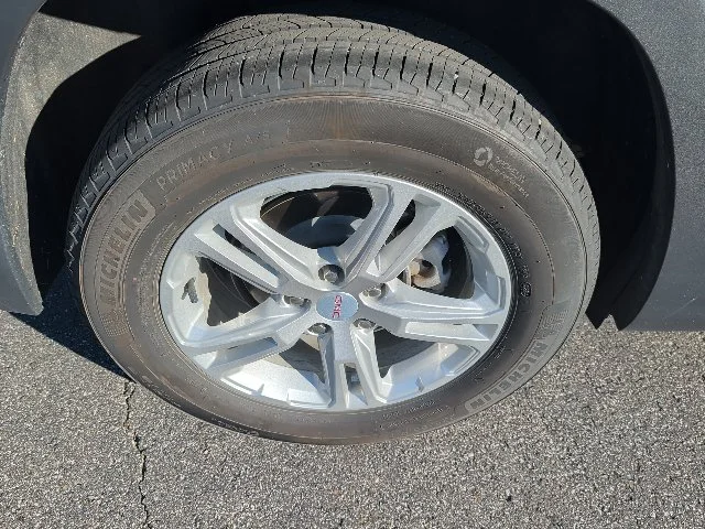 Used 2024 Black GMC SLE image 3