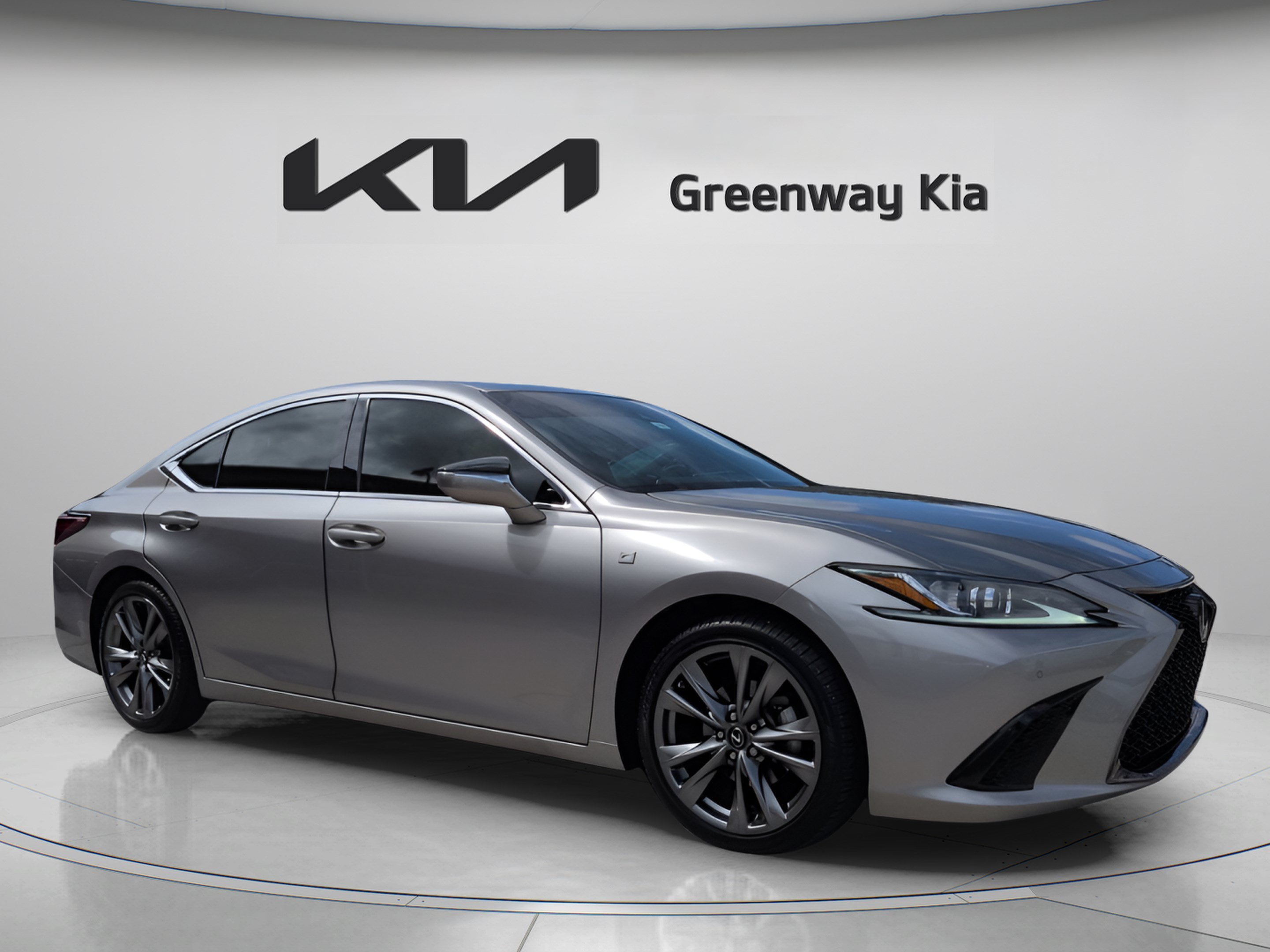 2020 Lexus ES