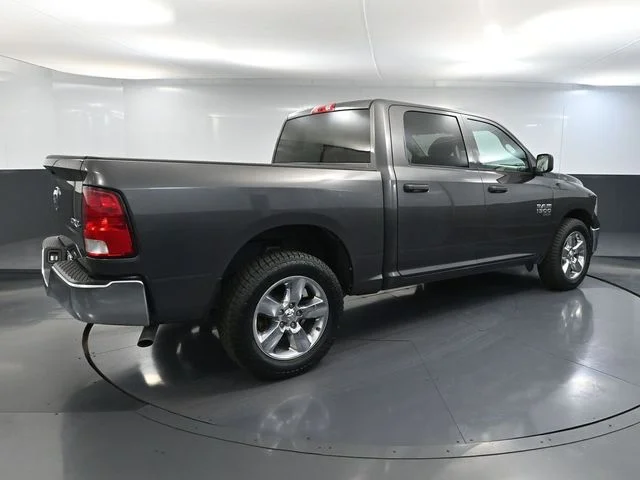 Used 2019 Gray Ram Tradesman image 4