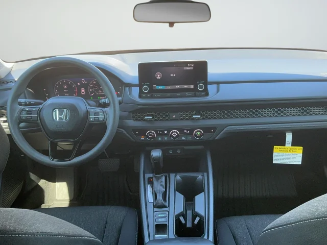 Used 2025 Black Honda SE image 9