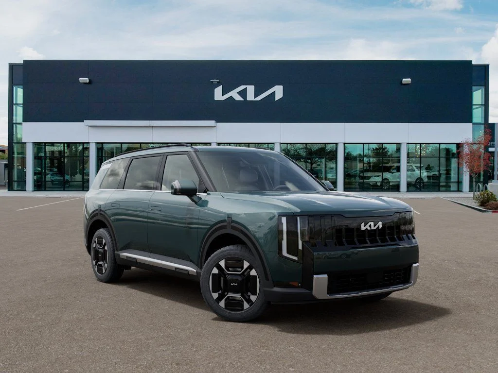 New 2027 Green Kia EX image 8