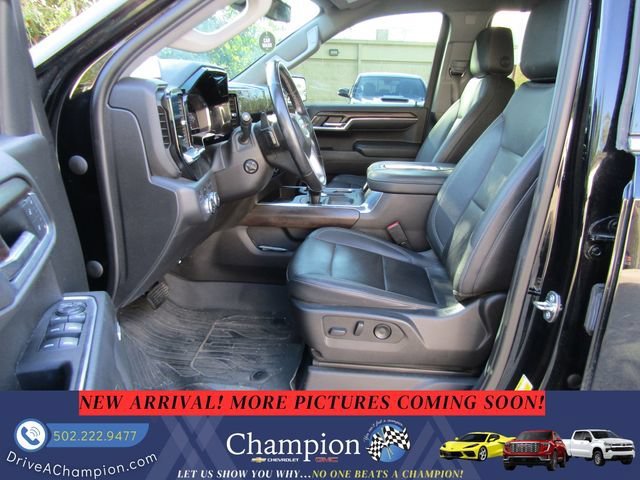 Used 2022 ONYX BLACK GMC SLT image 15
