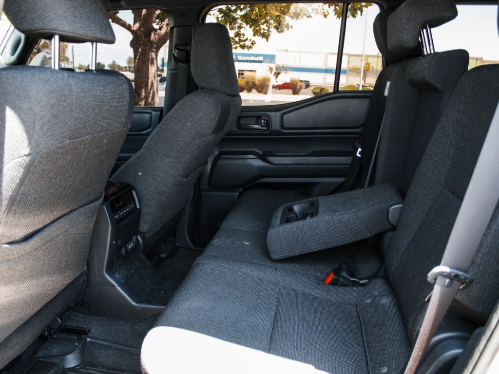 Used 2025  Toyota  image 23