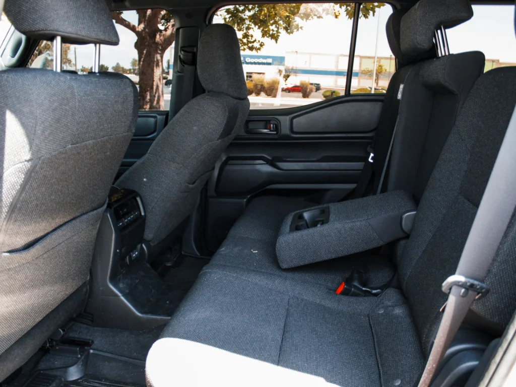 Used 2025  Toyota  image 23
