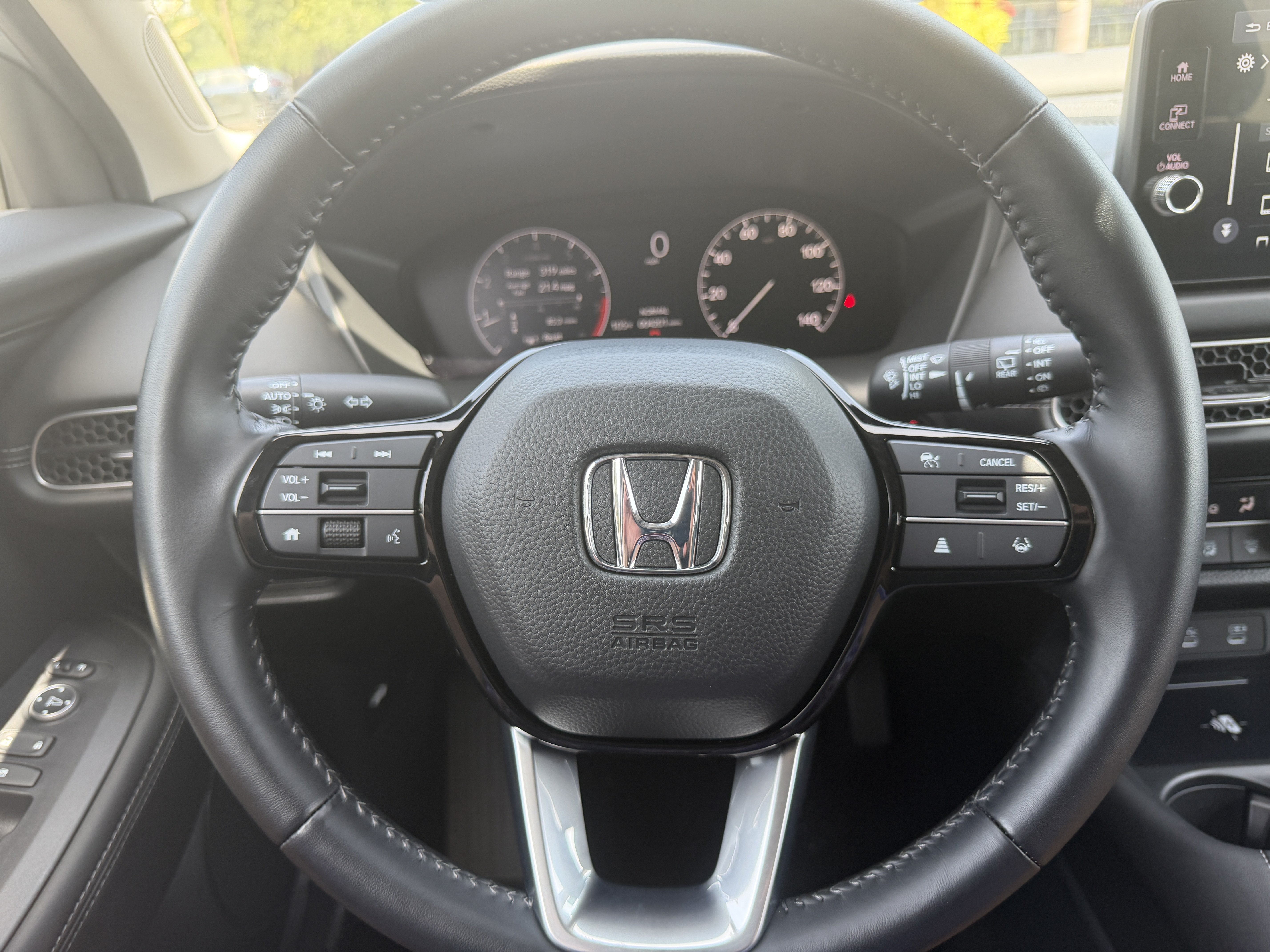 Certified Used 2026 Solar Silver Metallic Honda EX-L image 33