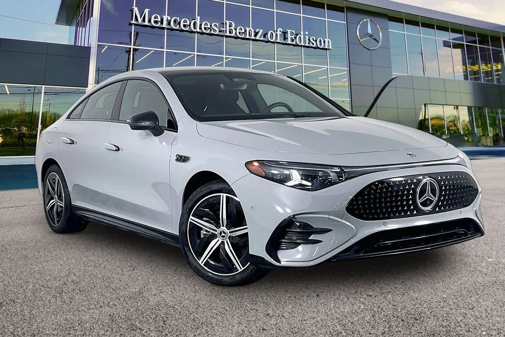 New 2026  Mercedes-Benz CLA 350 image 1