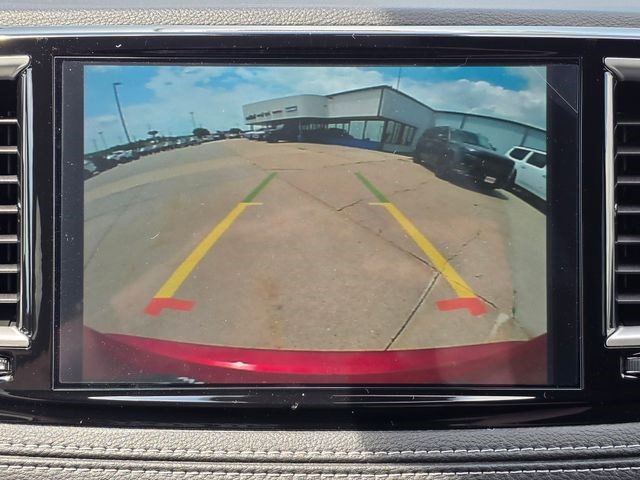New 2027 Red Hot Pearl-Coat Exterior Paint Chrysler Select image 34