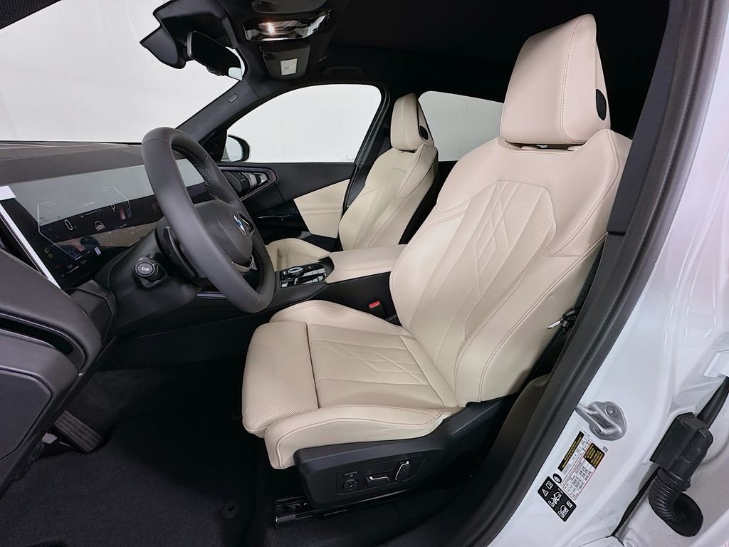 New 2026 Alpine White BMW 30 xDrive image 16