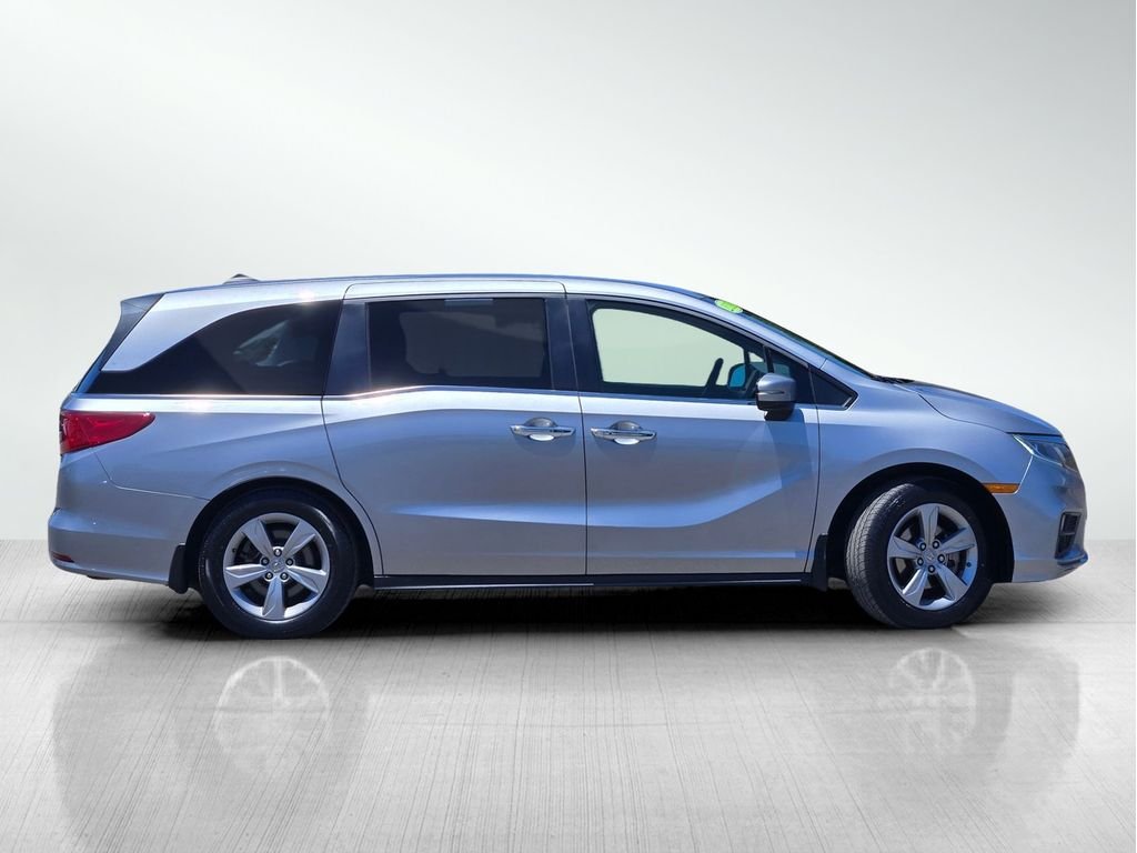 Used 2018 Lunar Silver Metallic Honda EX-L image 3